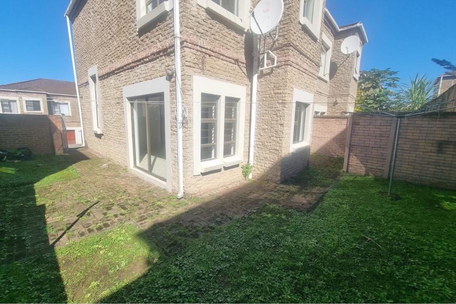 3 Bedroom Property for Sale in Abbotsford Eastern Cape